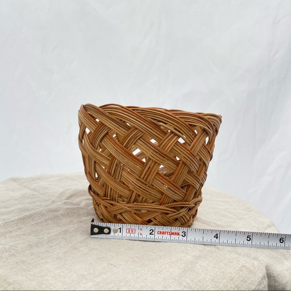 Small Catch-All Rattan Wicker Basket - Picture 7 of 11